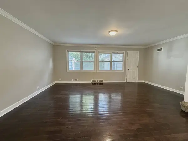 2045 Downey RD, Homewood, IL 60430