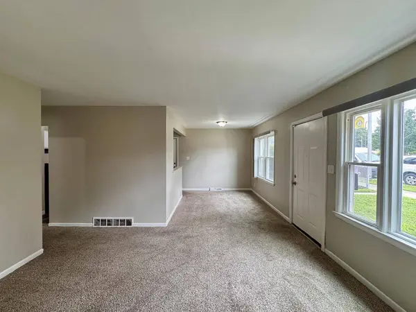 310 155th PL, Calumet City, IL 60409