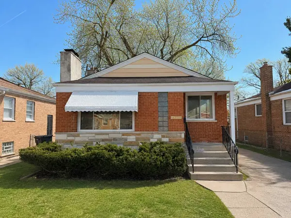 14525 Dobson AVE, Dolton, IL 60419