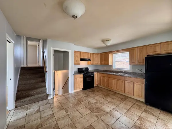 519 Paxton AVE, Calumet City, IL 60409