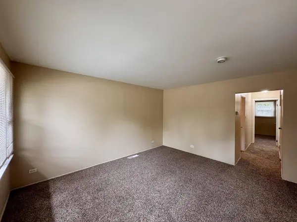 14708 Shepard DR, Dolton, IL 60419