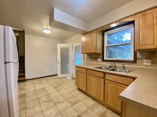 16428 Wabash AVE, South Holland, IL 60473