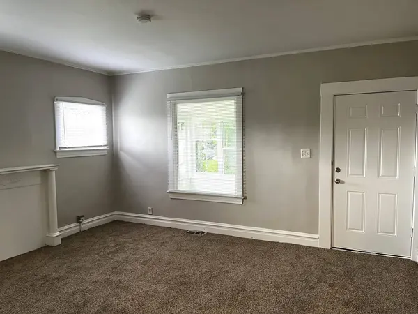 3807 WESLEY AVE, Berwyn, IL 60402