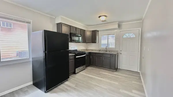 3004 Longfellow AVE, Hazel Crest, IL 60429