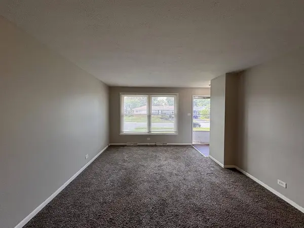3312 Maple LN, Hazel Crest, IL 60429