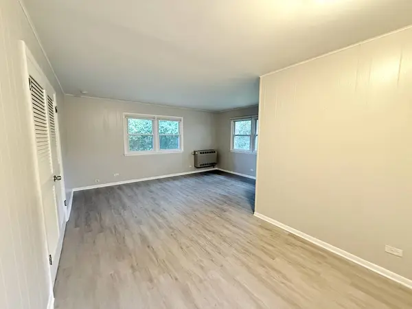 338 Waldmann DR, Park Forest, IL 60466