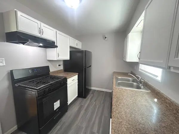 2058 Downey RD, Homewood, IL 60430