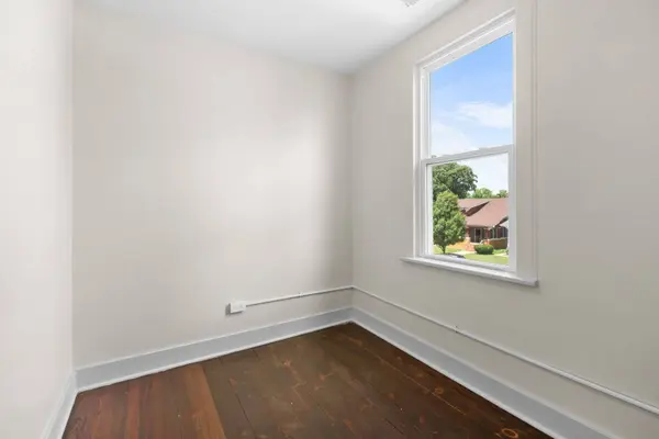 100 W 19th ST, Chicago Heights, IL 60411