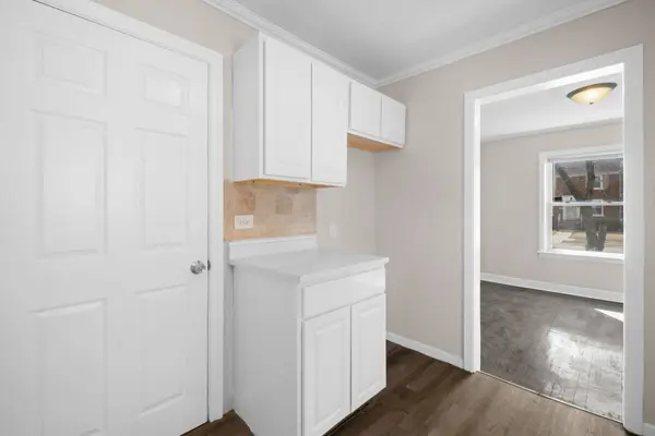 228 E 140th PL, Dolton, IL 60419