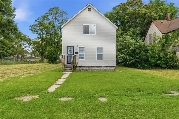 15319 Lexington AVE, Harvey, IL 60426