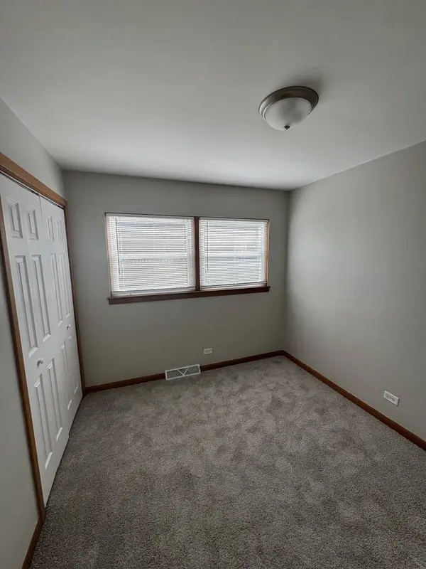 4329 W 77th PL, Chicago, IL 60652