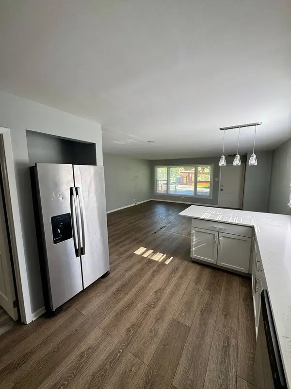 1102 W 111th ST, Chicago, IL 60643