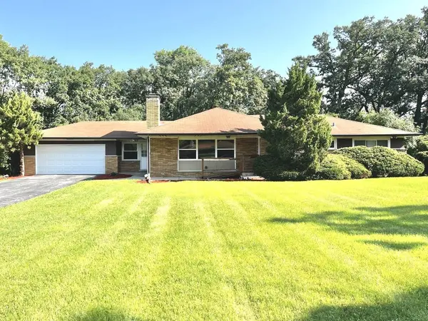 2543 Oakwood DR