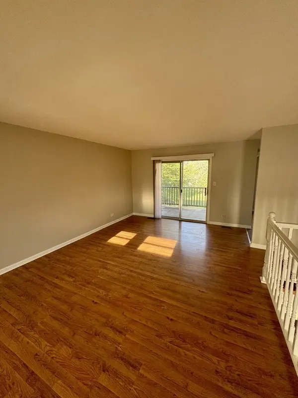 135 Oriole RD, Matteson, IL 60443