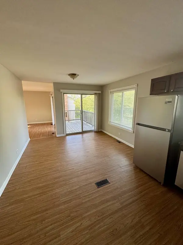 135 Oriole RD, Matteson, IL 60443