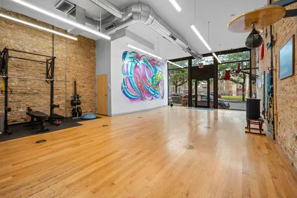 965 W 18th ST, Chicago, IL 60608