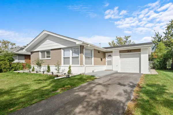 3216 Maple LN, Hazel Crest, IL 60429