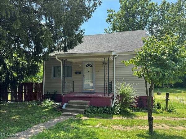 55612 National RD, Bridgeport, OH 43912