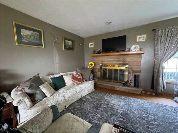 1267 State Route 250, Adena, OH 43901