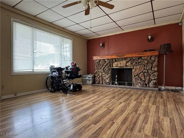 55233 Green Bank AVE, Bridgeport, OH 43912