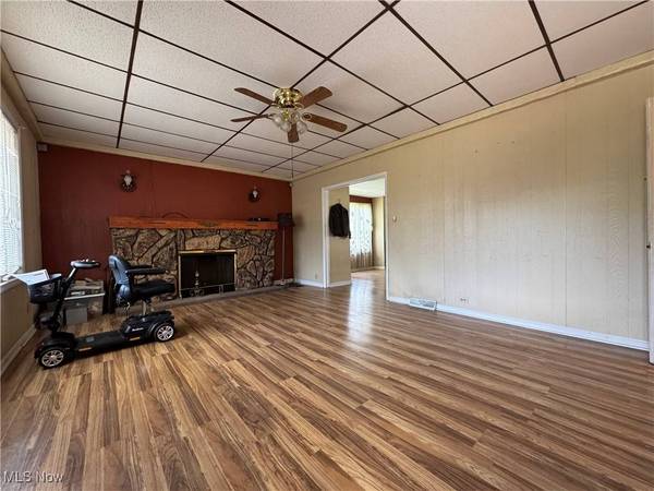 55233 Green Bank AVE, Bridgeport, OH 43912