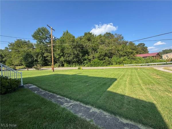 49770 Fairpoint Maynard RD, St Clairsville, OH 43950