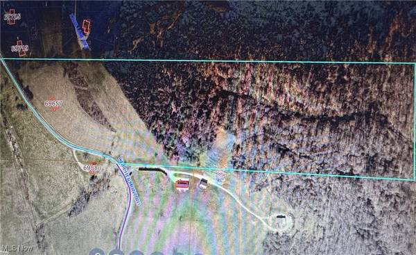 69657 Chermont RD, Bridgeport, OH 43912