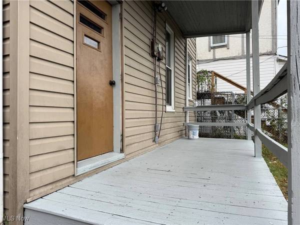 722 Broadway ST, Martins Ferry, OH 43935