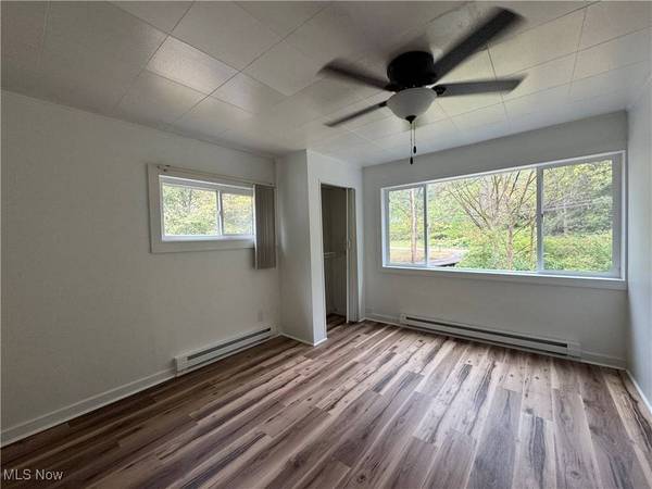 56068 Key Bellaire RD, Bellaire, OH 43906