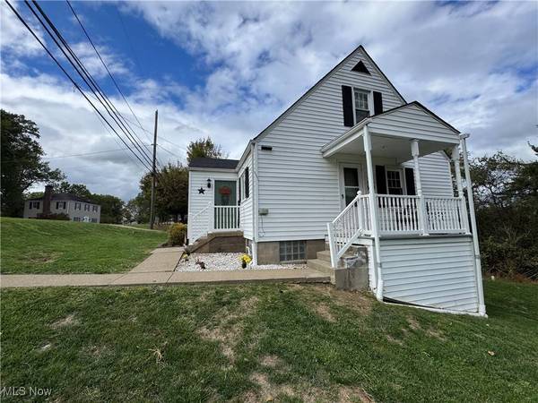 56745 Ferryview RD, Martins Ferry, OH 43935