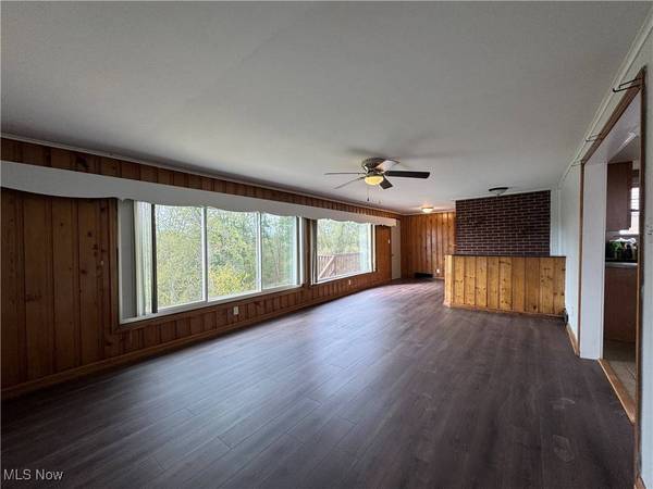 413 Saint Clair AVE, Cadiz, OH 43907