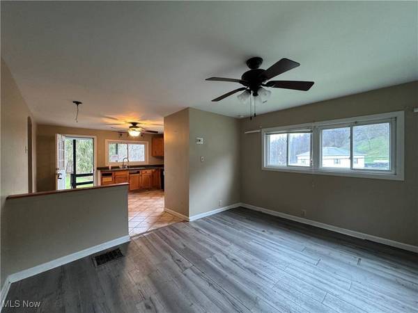 64301 Shady Lane RD, Bellaire, OH 43906