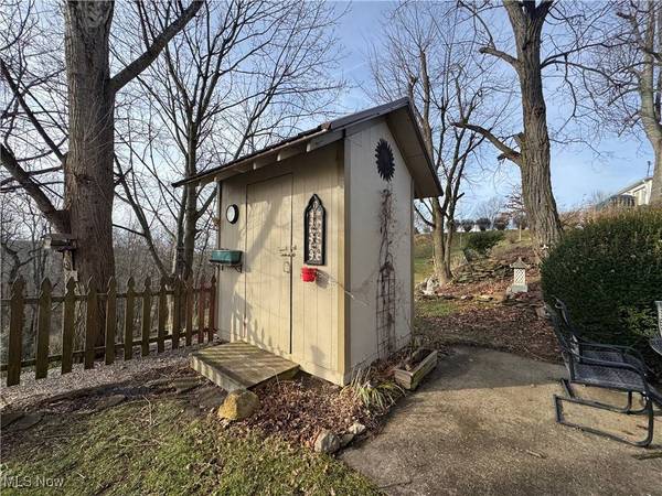 70170 Sunset HTS, Bridgeport, OH 43912