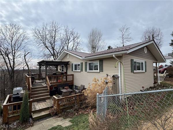 70170 Sunset HTS, Bridgeport, OH 43912