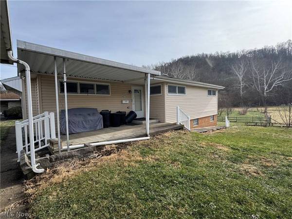 55400 Wabash ST, Bridgeport, OH 43912