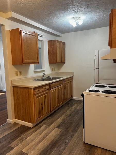 1250 North St #2, Martins Ferry, OH 43935-2113