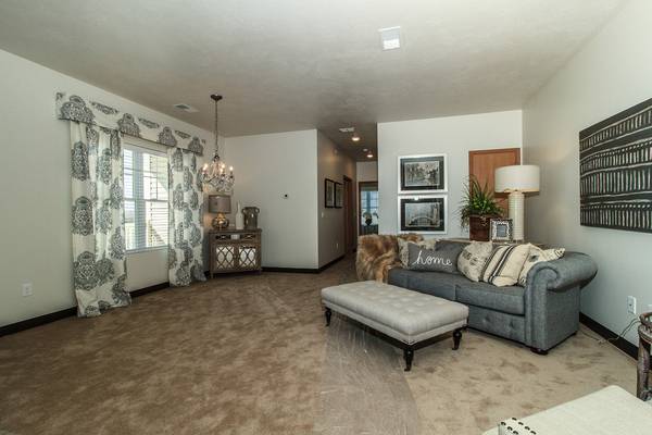 St Clairsville, OH 43950-8591,46810 Red Fox Ln #31