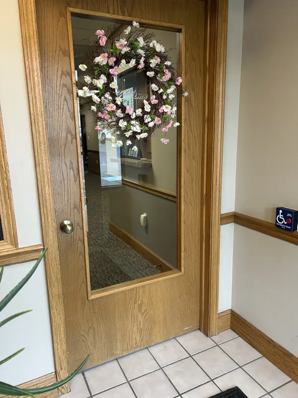 107 Plaza Dr #I/J, St Clairsville, OH 43950-8735