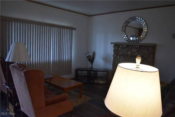 56929 Winding Hill RD, Bellaire, OH 43906