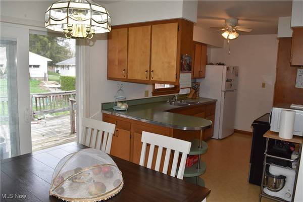 104 Franklin ST, St. Clairsville, OH 43950