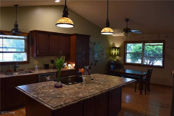 103 Park DR, St. Clairsville, OH 43950