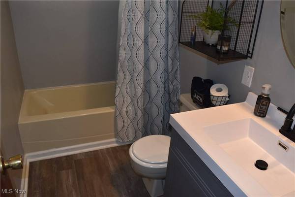 1408 N 9th ST, Martins Ferry, OH 43935