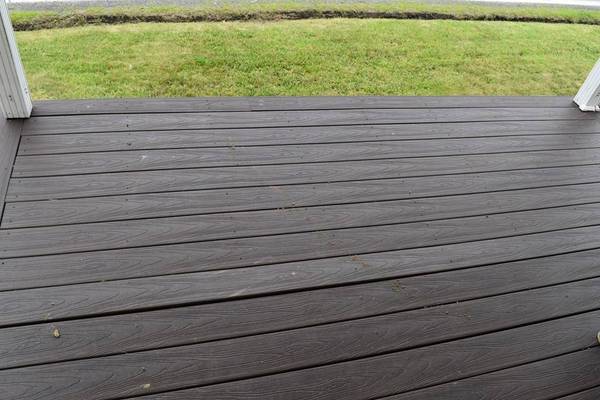 610 GlenDale Heights Rd, Glen Dale, WV 26041