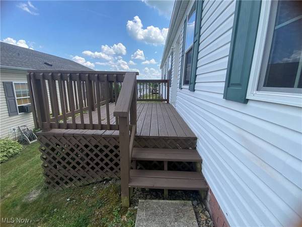 67330 Ebbert RD #9, St Clairsville, OH 43950