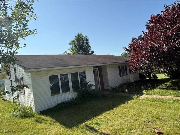 78551 Hamilton Ridge RD, Freeport, OH 43973