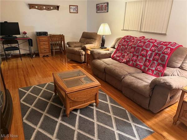 726 Buena Vista BLVD, Steubenville, OH 43952