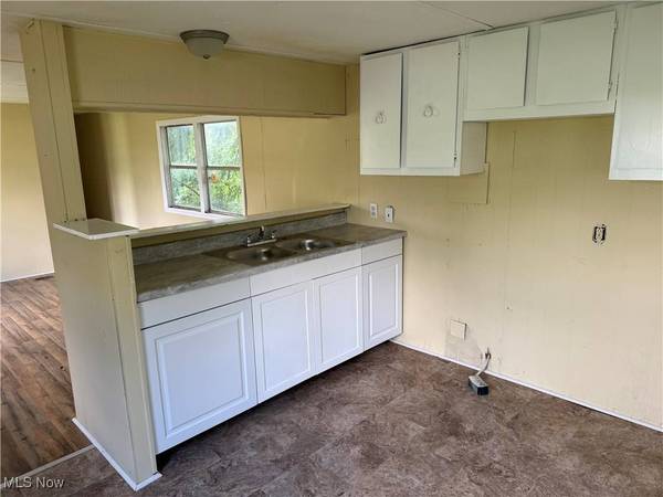 201 Pear ST #LOT 6, Bethesda, OH 43719