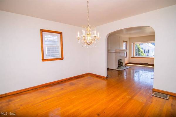 4623 Lincoln AVE, Shadyside, OH 43947