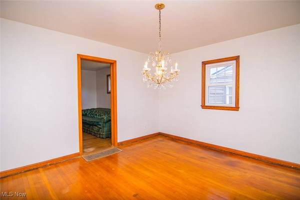 4623 Lincoln AVE, Shadyside, OH 43947