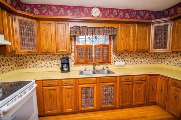 4623 Lincoln AVE, Shadyside, OH 43947